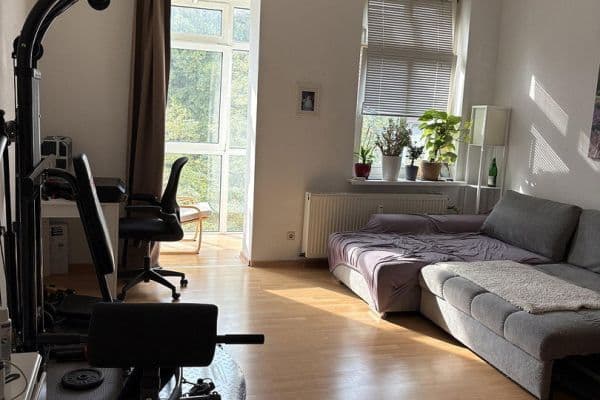 Prenájom bytu 2-izbový 74 m², Fennstr. 26, Berlin, Berlín Prenájom bytu 2-izbový 74 m², Fennstr. 26, Berlin, Berlín