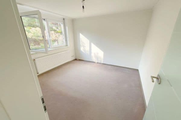 Prenájom bytu 2-izbový 56 m², Karlsruhe, Bádensko-Wurttembersko Prenájom bytu 2-izbový 56 m², Karlsruhe, Bádensko-Wurttembersko