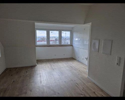 Predaj bytu 2-izbový 62 m², Ludwigshafen Predaj bytu 2-izbový 62 m², Ludwigshafen