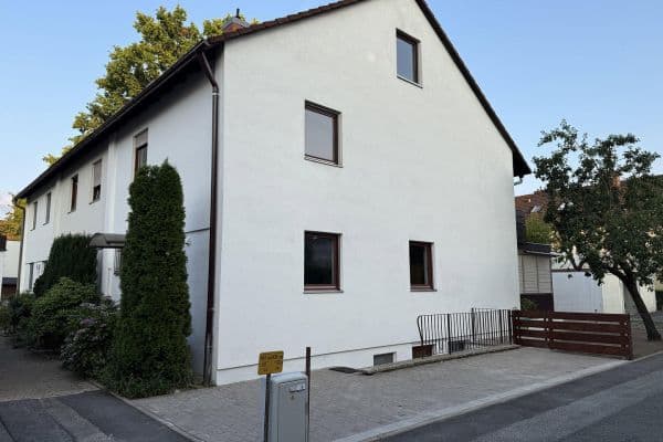 Predaj domu 141 m², pozemok 316 m², Schwabach Predaj domu 141 m², pozemok 316 m², Schwabach