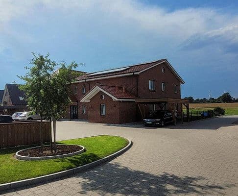 Prenájom bytu 5-izbový 155 m², Franzdorfer Weg 22, Schiphorst Prenájom bytu 5-izbový 155 m², Franzdorfer Weg 22, Schiphorst
