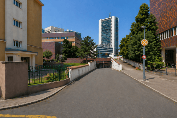 Prenájom garáže 14 m², Bystřická, Praha Prenájom garáže 14 m², Bystřická, Praha