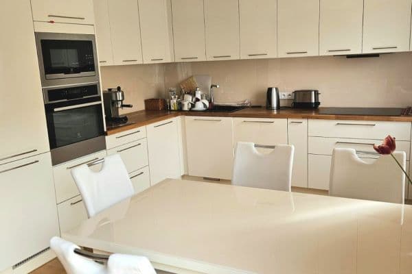 Prenájom domu 104 m², pozemok 190 m², Janáčkova, Jinočany Prenájom domu 104 m², pozemok 190 m², Janáčkova, Jinočany