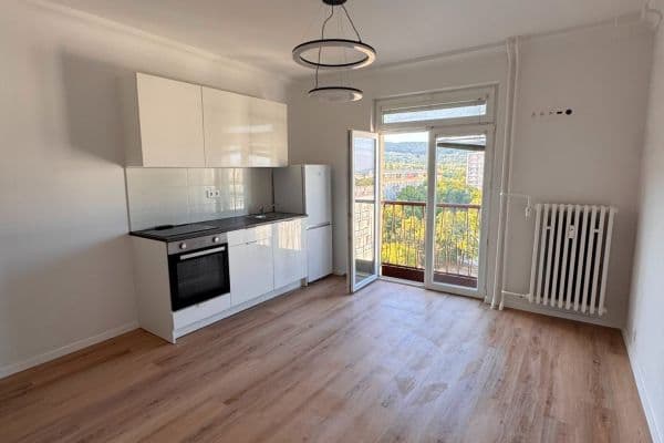 Prenájom bytu 1-izbový 29 m², Račianska, Nové Mesto, Bratislavský kraj Prenájom bytu 1-izbový 29 m², Račianska, Nové Mesto, Bratislavský kraj