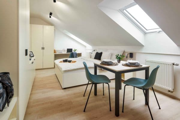 Prenájom bytu 1-izbový 22 m², Na Ostrůvku, Praha Prenájom bytu 1-izbový 22 m², Na Ostrůvku, Praha