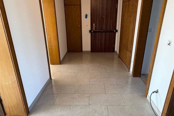 Prenájom bytu 3-izbový 77 m², Meßdorfer Straße 306, Bonn Prenájom bytu 3-izbový 77 m², Meßdorfer Straße 306, Bonn
