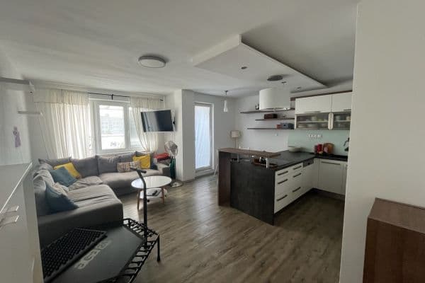 Prenájom bytu 3-izbový 83 m², Podpěrova, Brno Prenájom bytu 3-izbový 83 m², Podpěrova, Brno