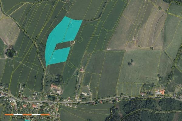 Predaj pozemku 28.997 m², Oseč Predaj pozemku 28.997 m², Oseč