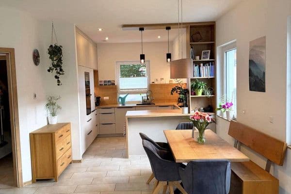 Predaj domu 151 m², pozemok 815 m², Schlüchtern Predaj domu 151 m², pozemok 815 m², Schlüchtern