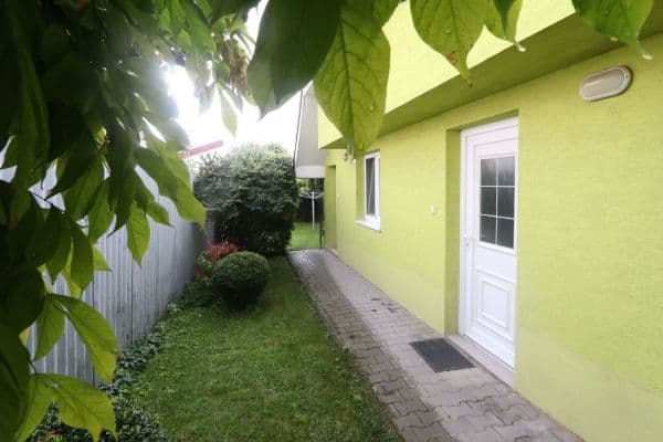 Prenájom bytu 2-izbový 42 m², Ochozská, Brno Prenájom bytu 2-izbový 42 m², Ochozská, Brno