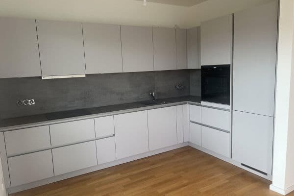 Prenájom bytu 3-izbový 75 m², Torfstecherweg 54, Hamburg Prenájom bytu 3-izbový 75 m², Torfstecherweg 54, Hamburg