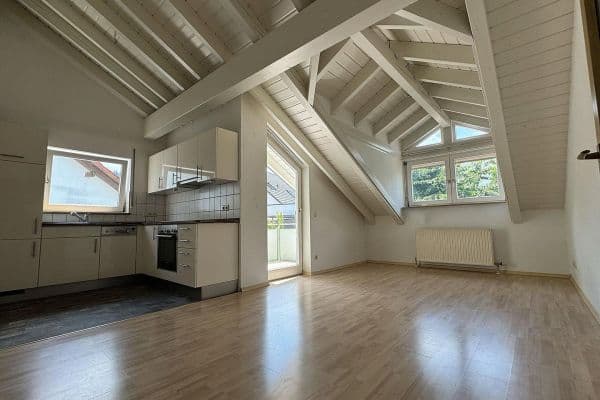 Prenájom bytu 3-izbový 64 m², Hohlweg 14, Cleebronn Prenájom bytu 3-izbový 64 m², Hohlweg 14, Cleebronn