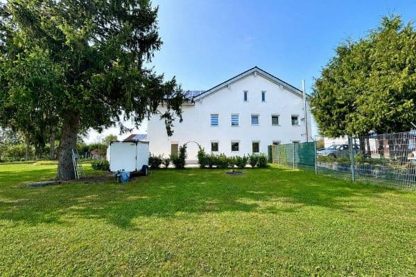 Prenájom bytu 2-izbový 74 m², Außerrötzing 29, Außernzell Prenájom bytu 2-izbový 74 m², Außerrötzing 29, Außernzell