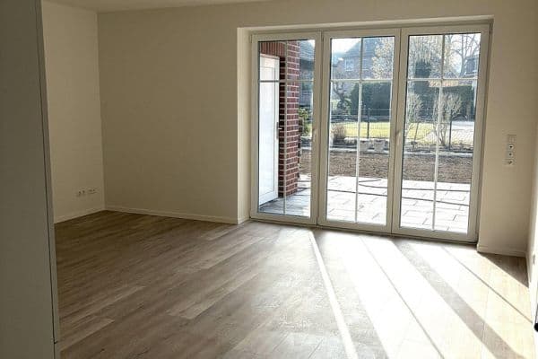 Prenájom bytu 3-izbový 88 m², Hauptstr. 6, Brackel Prenájom bytu 3-izbový 88 m², Hauptstr. 6, Brackel