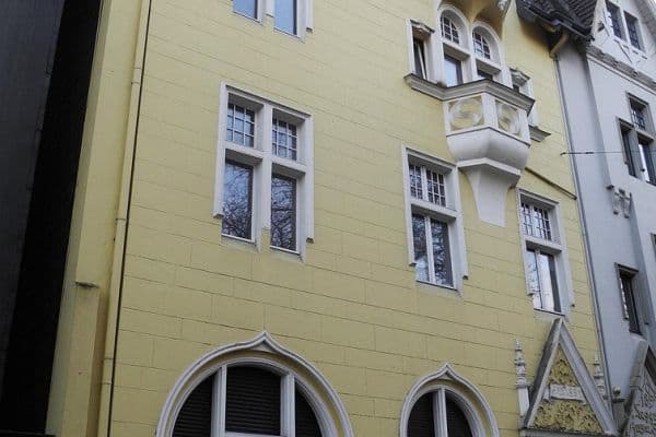 Prenájom bytu 4-izbový 120 m², Sternstraße 78, Wuppertal Prenájom bytu 4-izbový 120 m², Sternstraße 78, Wuppertal