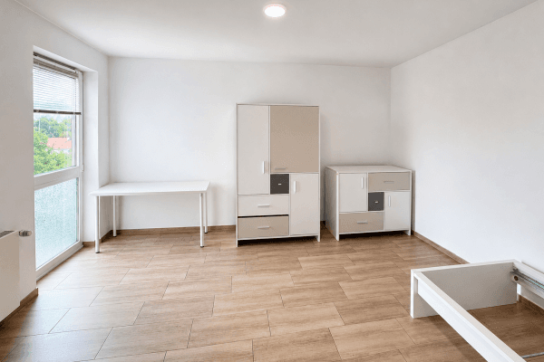 Prenájom bytu 1-izbový 28 m², Erlangen Prenájom bytu 1-izbový 28 m², Erlangen