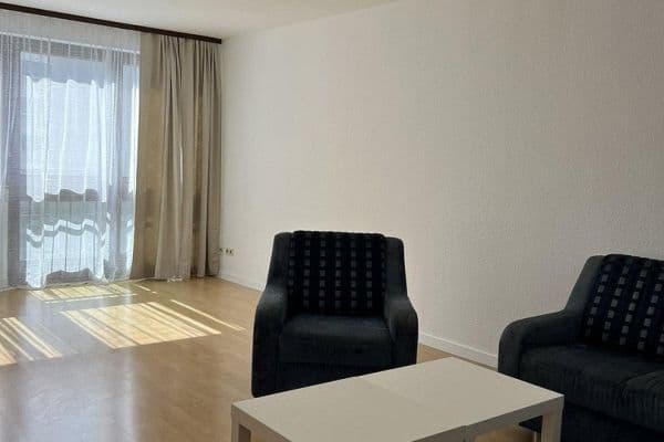 Prenájom bytu 2-izbový 70 m², Oederweg 43, FRANKFURT AM MAIN, Hesensko Prenájom bytu 2-izbový 70 m², Oederweg 43, FRANKFURT AM MAIN, Hesensko