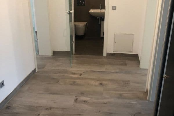 Prenájom bytu 3-izbový 70 m², Hannover Prenájom bytu 3-izbový 70 m², Hannover