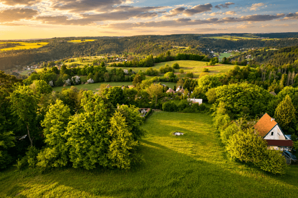 Predaj pozemku 1.885 m², Ledečko Predaj pozemku 1.885 m², Ledečko