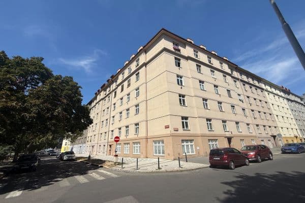 Prenájom bytu 3-izbový 64 m², Na Folimance, Praha, Praha Prenájom bytu 3-izbový 64 m², Na Folimance, Praha, Praha