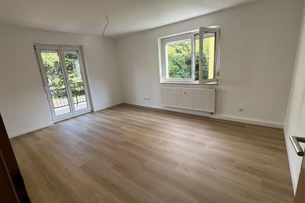 Prenájom bytu 4-izbový 102 m², Kornwestheim Prenájom bytu 4-izbový 102 m², Kornwestheim
