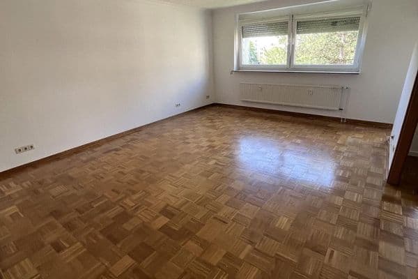 Prenájom bytu 2-izbový 75 m², Hannover, Dolné Sasko Prenájom bytu 2-izbový 75 m², Hannover, Dolné Sasko