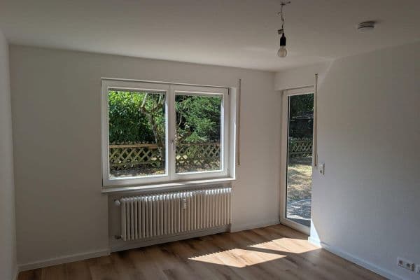 Prenájom bytu 2-izbový 65 m², Baden-Baden Prenájom bytu 2-izbový 65 m², Baden-Baden