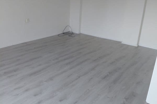 Prenájom bytu 2-izbový 93 m², Třebízského, Sadská Prenájom bytu 2-izbový 93 m², Třebízského, Sadská