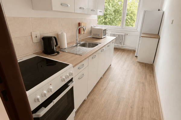 Prenájom bytu 3-izbový 90 m², U Pivovarské zahrady, Ústí nad Labem Prenájom bytu 3-izbový 90 m², U Pivovarské zahrady, Ústí nad Labem