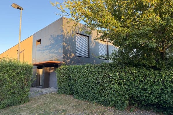 Prenájom domu 130 m², pozemok 240 m², Herrova, Praha Prenájom domu 130 m², pozemok 240 m², Herrova, Praha