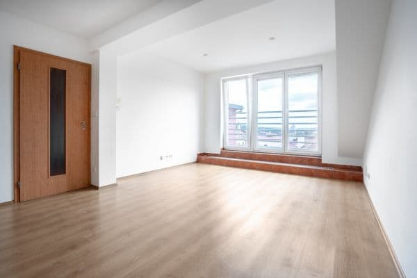 Predaj bytu 2-izbový 68 m², Primátorská, Praha Predaj bytu 2-izbový 68 m², Primátorská, Praha