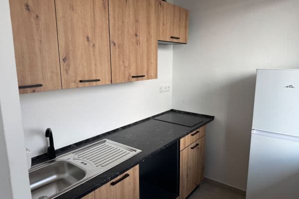 Prenájom bytu 1-izbový 28 m², Palackého třída, Pardubice Prenájom bytu 1-izbový 28 m², Palackého třída, Pardubice