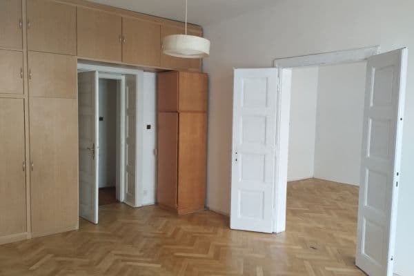 Prenájom bytu 4-izbový 129 m², Sudoměřská, Praha, Praha Prenájom bytu 4-izbový 129 m², Sudoměřská, Praha, Praha