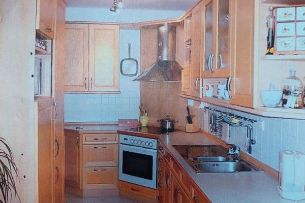 Prenájom bytu 3-izbový 87 m², Krouzova, Praha Prenájom bytu 3-izbový 87 m², Krouzova, Praha