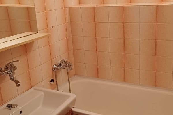 Prenájom bytu 2-izbový 59 m², Čkalovova, Ostrava Prenájom bytu 2-izbový 59 m², Čkalovova, Ostrava
