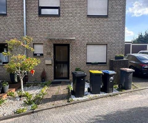 Predaj domu 114 m², pozemok 345 m², Wuppertal Predaj domu 114 m², pozemok 345 m², Wuppertal