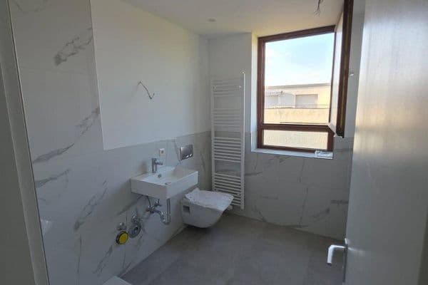 Prenájom bytu 3-izbový 82 m², Ulmer Strasse 7, Neckarsulm, Bádensko-Wurttembersko Prenájom bytu 3-izbový 82 m², Ulmer Strasse 7, Neckarsulm, Bádensko-Wurttembersko