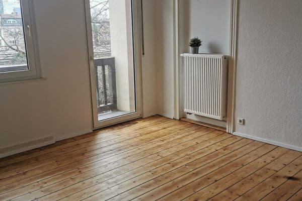 Prenájom bytu 3-izbový 78 m², Offenbach Prenájom bytu 3-izbový 78 m², Offenbach