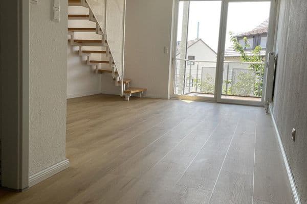 Prenájom bytu 2-izbový 46 m², Gerlinger Weg 1, Ditzingen-Hirschlanden Prenájom bytu 2-izbový 46 m², Gerlinger Weg 1, Ditzingen-Hirschlanden