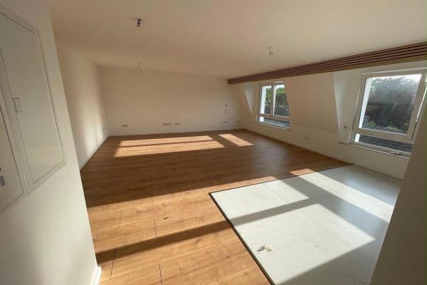 Prenájom bytu 2-izbový 78 m², Essen, Severné Porýnie - Westfálsko Prenájom bytu 2-izbový 78 m², Essen, Severné Porýnie - Westfálsko