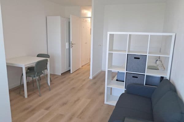 Prenájom bytu 1-izbový 29 m², Wichernstr. 14, Erlangen, Bavorsko Prenájom bytu 1-izbový 29 m², Wichernstr. 14, Erlangen, Bavorsko