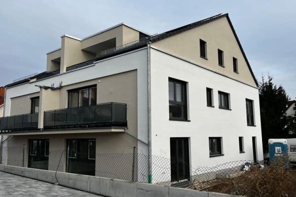 Prenájom bytu 4-izbový 132 m², Jügesheimer Weg 31, Seligenstadt Prenájom bytu 4-izbový 132 m², Jügesheimer Weg 31, Seligenstadt