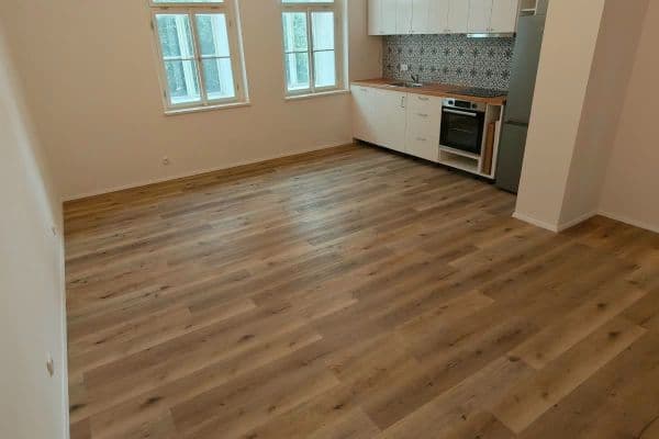 Prenájom bytu 2-izbový 58 m², Pod Radnicí, Neveklov Prenájom bytu 2-izbový 58 m², Pod Radnicí, Neveklov