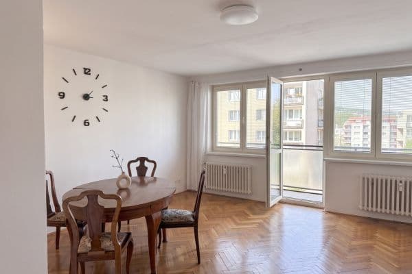 Predaj bytu 2-izbový 89 m², Česká, Praha Predaj bytu 2-izbový 89 m², Česká, Praha