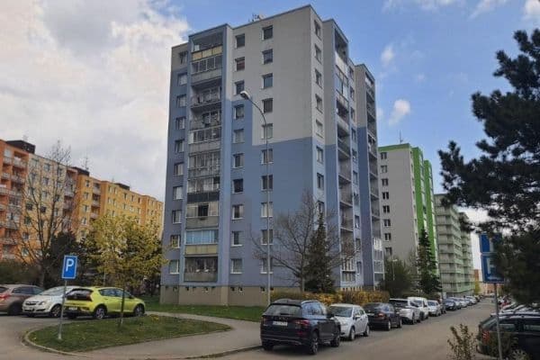 Prenájom bytu 3-izbový 77 m², Krašovská, Plzeň Prenájom bytu 3-izbový 77 m², Krašovská, Plzeň