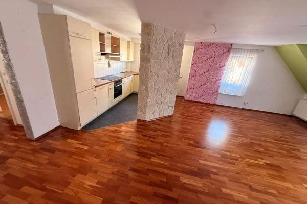 Predaj bytu 4-izbový 99 m², Freiberg Predaj bytu 4-izbový 99 m², Freiberg