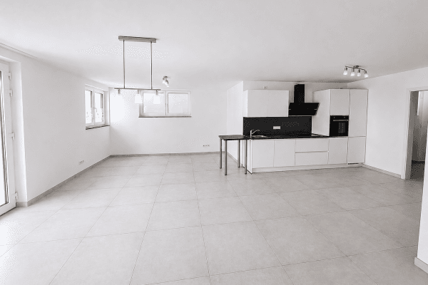 Prenájom bytu 2-izbový 75 m², Gäufelden Prenájom bytu 2-izbový 75 m², Gäufelden