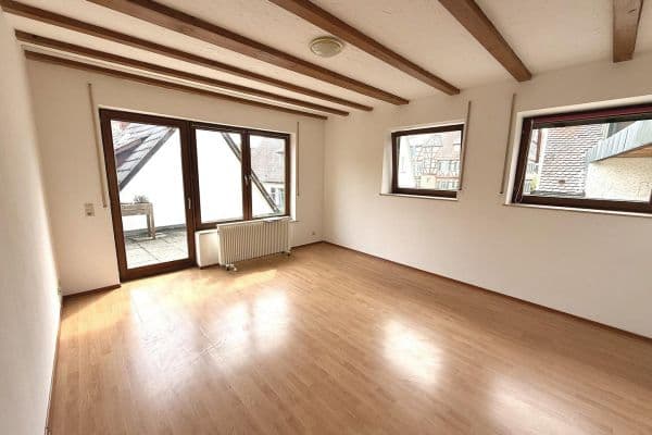Prenájom bytu 3-izbový 92 m², Schafgasse 9, Öhringen Prenájom bytu 3-izbový 92 m², Schafgasse 9, Öhringen