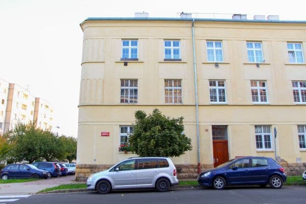 Prenájom bytu 2-izbový 43 m², Barákova, Jičín, Královéhradecký kraj Prenájom bytu 2-izbový 43 m², Barákova, Jičín, Královéhradecký kraj