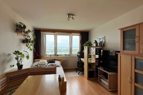 Predaj bytu 1-izbový 27 m², Hlavatého, Praha Predaj bytu 1-izbový 27 m², Hlavatého, Praha